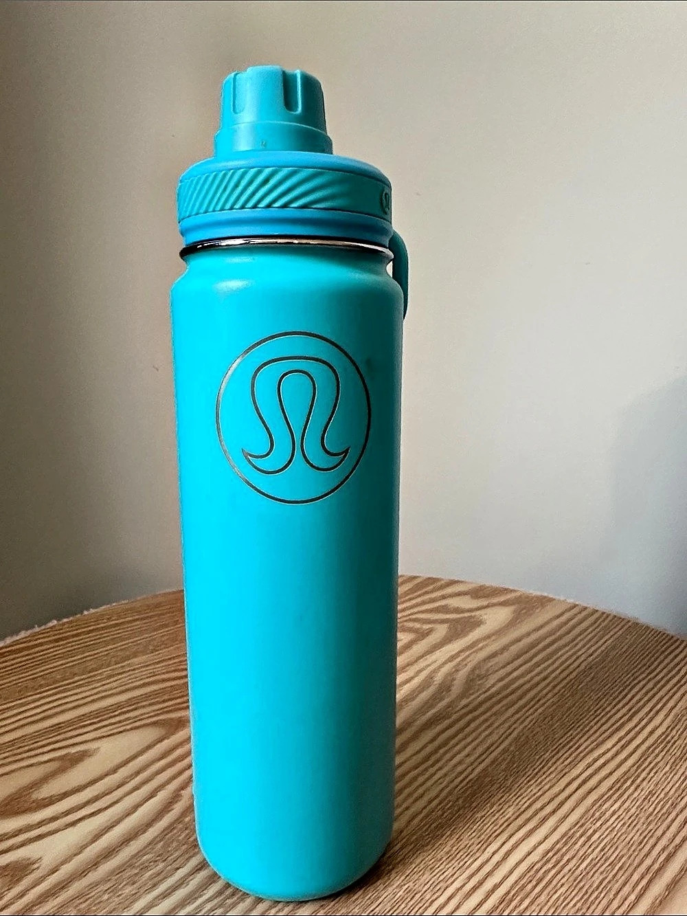 lululemon Back to Life Sport Bottle 24oz Blue